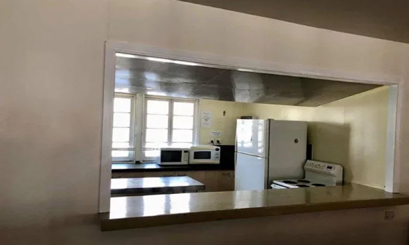 Jimboomba-Hall-kitchen3
