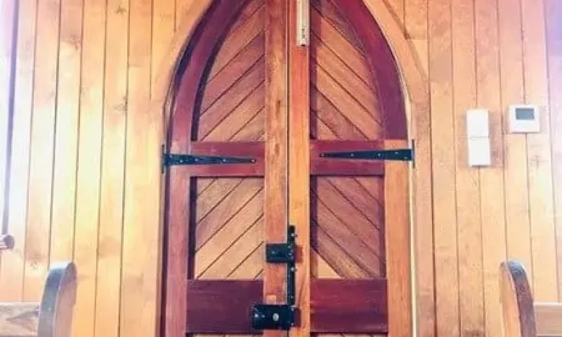 LittleBrownChurch_heritage-door